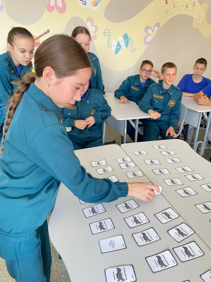 День воссоединения Донецкой Народной Республики, Луганской Народной Республики, Запорожской области и Херсонской области с Российской Федерацией..